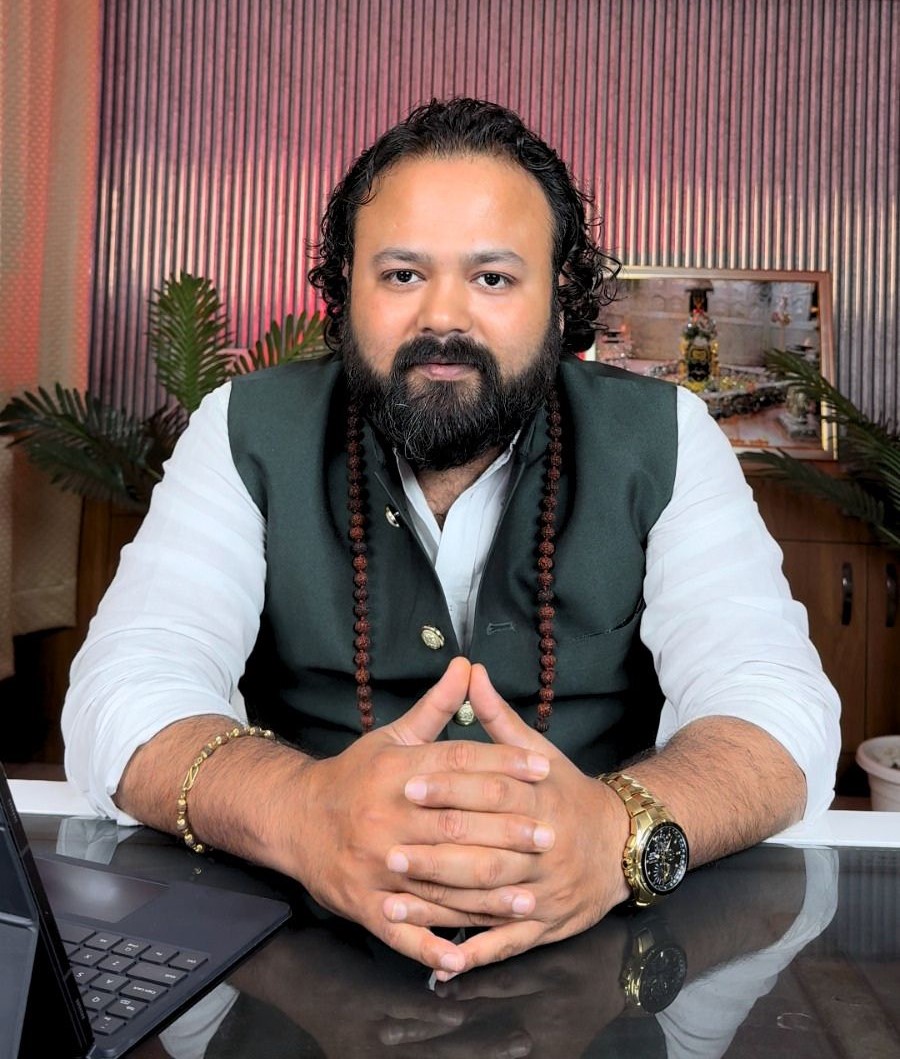 Acharya Bharat Gautam, Spiritual Guide